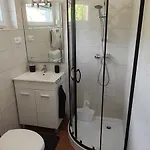 House بالاتونفينيفيس