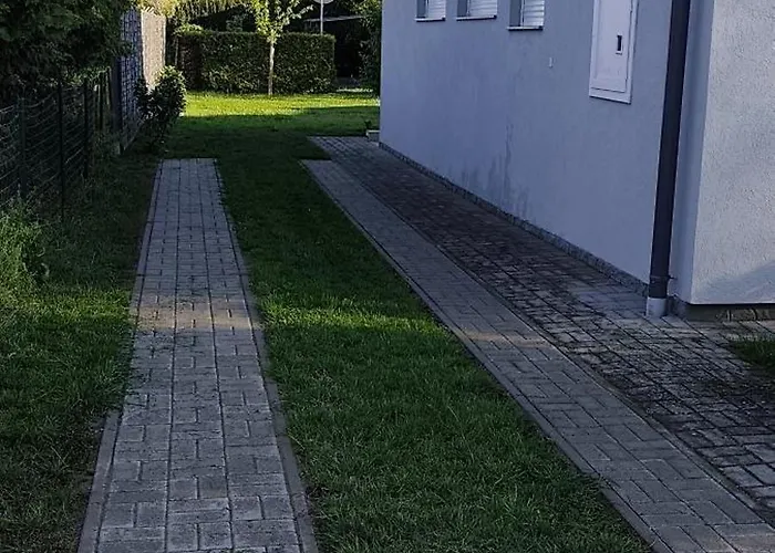 House Balatonfenyves