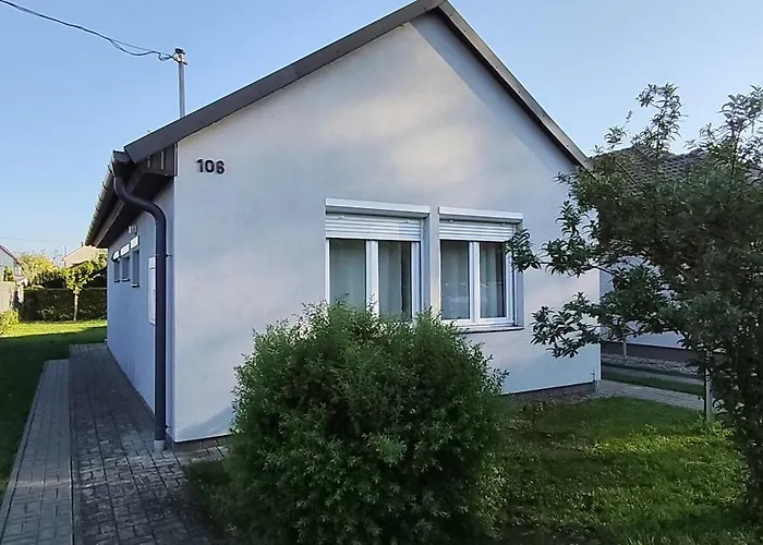 House Villa Balatonfenyves