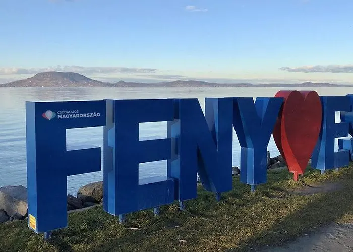 Villa House Balatonfenyves